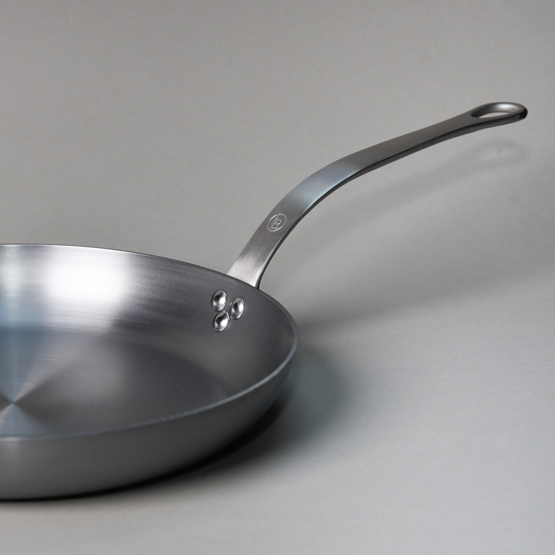 BeSteel - ferro - carbon steel - padella