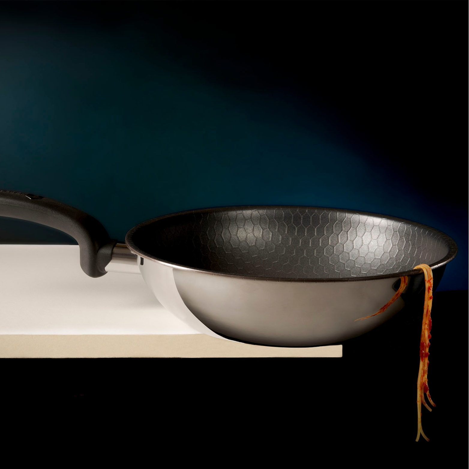 Excalibur™ | FB Kitchenware 5-Ply Steel Wok - Image 5